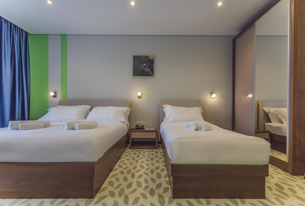 Hotel Franca Bar Ruang foto