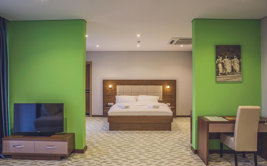 Hotel Franca Bar Ruang foto